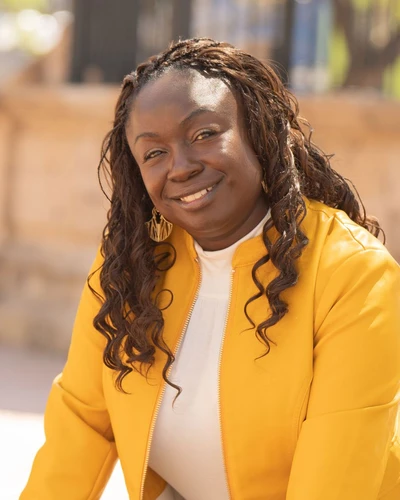 Ayana Brown, LPC-Associate · Navy Veteran